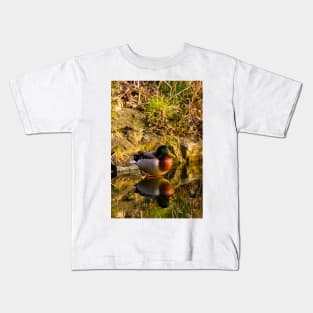 Mallard in reflective mood Kids T-Shirt